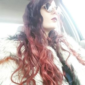 Meet your Posher, Anastasia